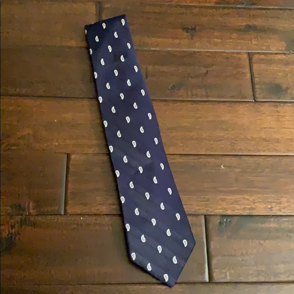 Meeting Street Hand Made Blue paisley silk tie